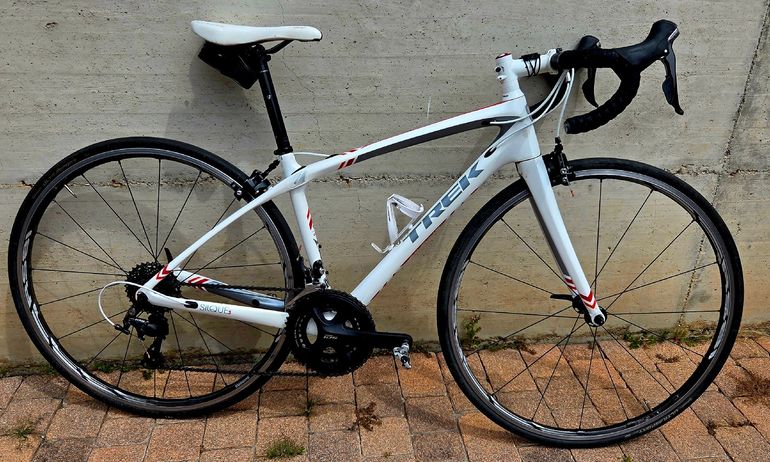 Used Trek Domane SL 5 Disc Women's 2018 2018 Road & Gravel, White — image 1 of 7