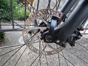 Giant Talon 29 1 2022 2022 Mountainbike usato, Grigio chiaro — immagine 4 di 6
