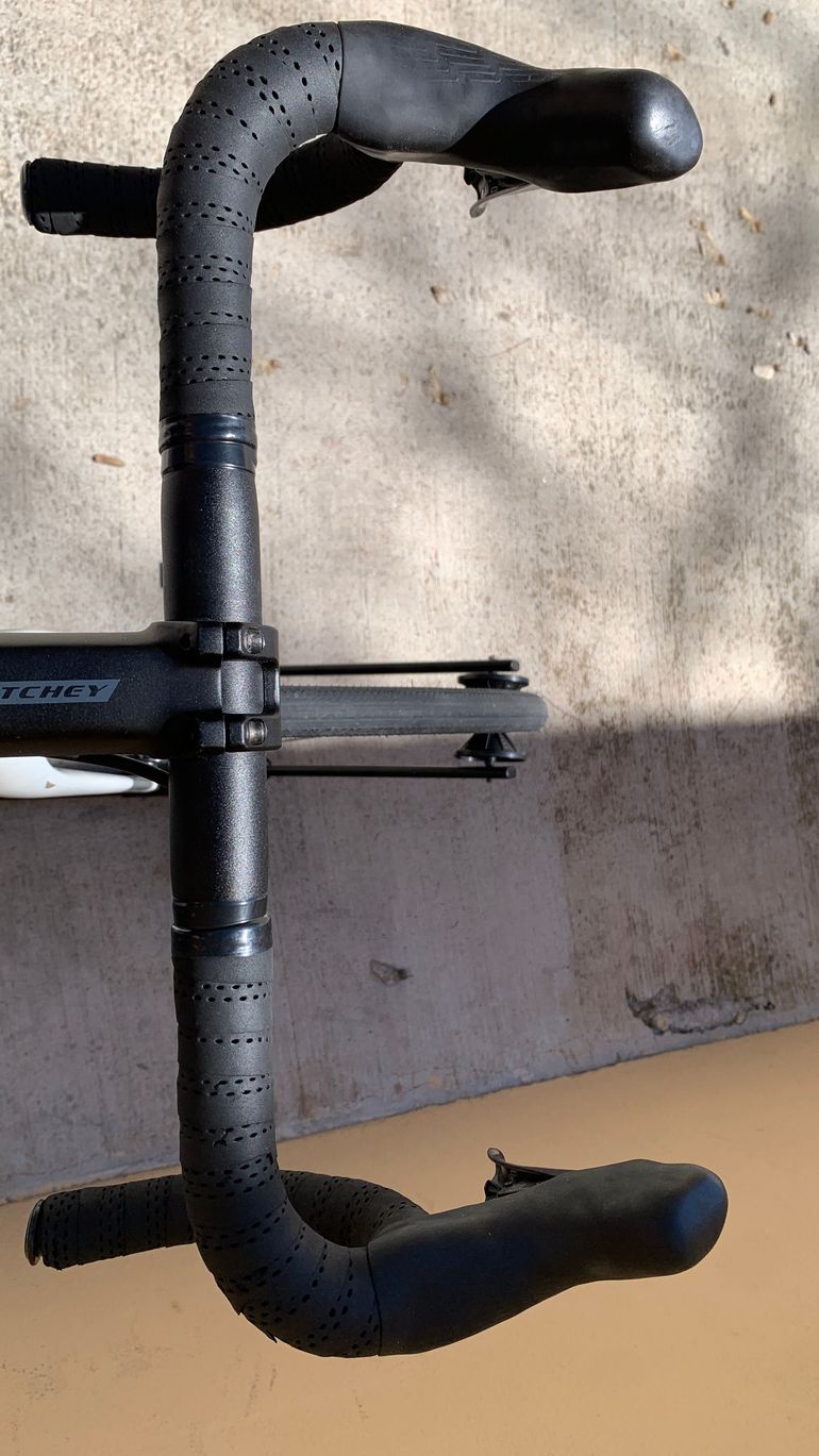 Used Wilier Triestina Garda Shimano 105 Di2 12-sp - Size XL 2024 Road & Gravel, White — image 2 of 14