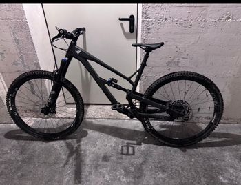YT Custom SRAM NX Eagle 2021 Mountainbike d'occasion — image 2 sur 3