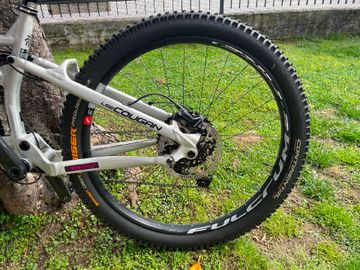 Used Lee Cougan Quest Limited 2023 2023 Mountainbike, White, 29 — image 3 of 11
