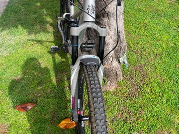 Used Lee Cougan Quest Limited 2023 2023 Mountainbike, White, 29 — image 11 of 11