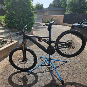 Używany Specialized Turbo Levo SRAM GX Eagle AXS 2024 Mountainbike — zdjęcie 3 z 8