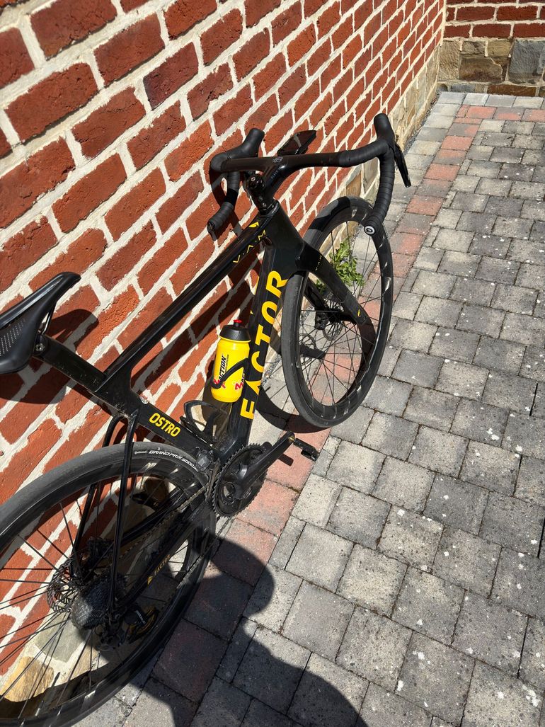 Used Factor OSTRO VAM Shimano Ultegra Di2 8170 2023 2023 Road & Gravel, Black — image 5 of 6