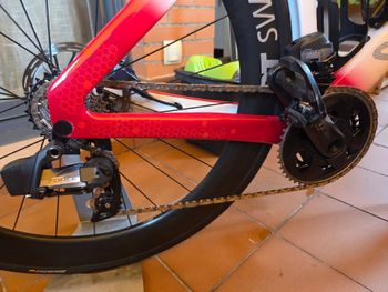 Použité Canyon Aeroad CF SLX 8 Disc eTap 2022 2022 Road & Gravel — obrázek 3 z 5