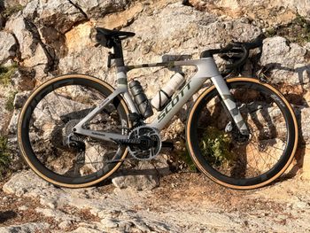 Used Scott Foil SRAM Red eTap AXS 2025 Road & Gravel, Light Gray — image 4 of 4