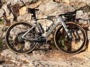 Scott Foil SRAM Red eTap AXS 2025 Road & Gravel usato, Grigio chiaro — immagine 4 di 4