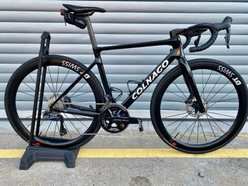 Used Colnago V4Rs Disc Ultegra Di2 8100 w/Fulcrum Racing Wind 400 Wheels 2024 2024 Road & Gravel