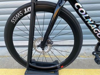 Used Colnago V4Rs Disc Ultegra Di2 8100 w/Fulcrum Racing Wind 400 Wheels 2024 2024 Road & Gravel, Black — image 6 of 12