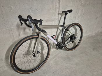 Used Specialized Crux Comp - Shimano GRX 2024 2024 Road & Gravel, Light Gray — image 12 of 12
