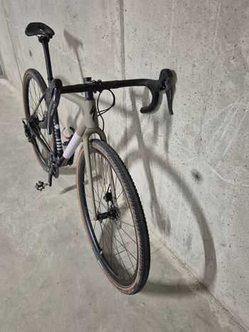 Used Specialized Crux Comp - Shimano GRX 2024 2024 Road & Gravel, Light Gray — image 4 of 12