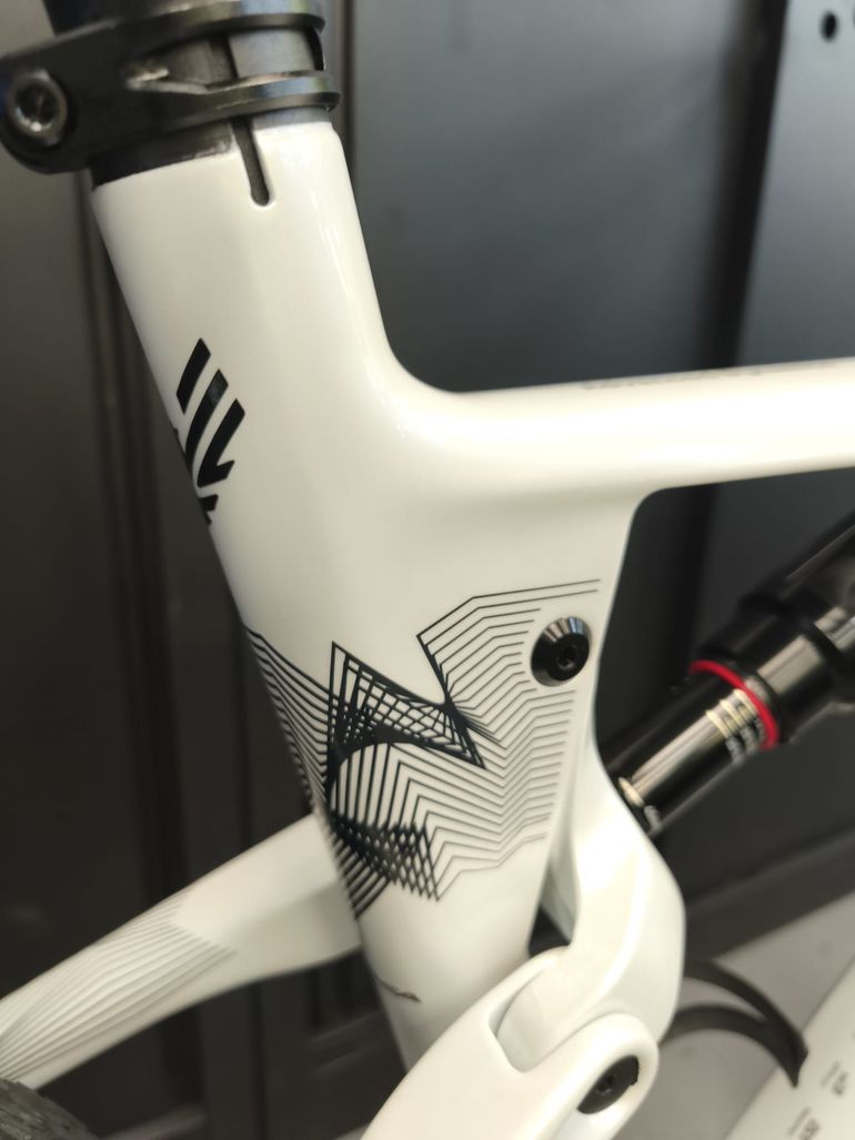 Použité Orbea OIZ M-TEAM AXS 2025 2025 Mountainbike — obrázek 7 z 11
