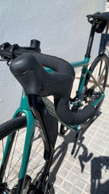Used Wilier Triestina Garda Shimano 105 Di2 12-sp - Size M 2026 Road & Gravel, Green — image 2 of 22
