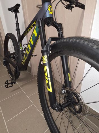 Used Scott Spark RC World Cup EVO AXS 2023 2023 Mountainbike, Green, 29 — image 2 of 12