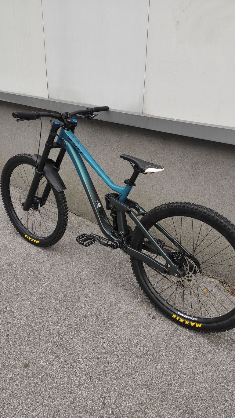 Used Scott Gambler 910 2024 2024 Mountainbike, Blue, 29 — image 2 of 9