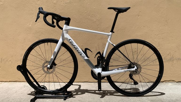 Used Wilier Triestina Garda Shimano 105 Di2 12-sp - Size L 2026 Road & Gravel, White — image 3 of 21