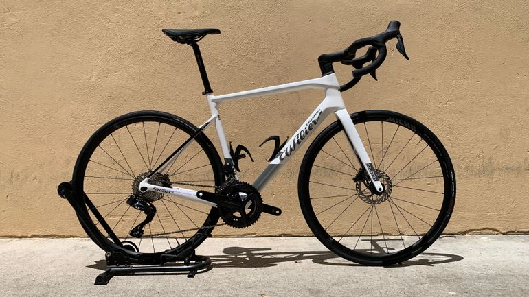 Used Wilier Triestina Garda Shimano 105 Di2 12-sp - Size L 2026 Road & Gravel, White — image 6 of 21
