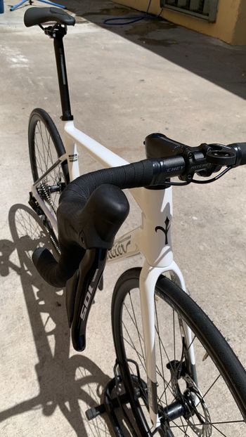 Used Wilier Triestina Garda Shimano 105 Di2 12-sp - Size L 2026 Road & Gravel, White — image 5 of 21