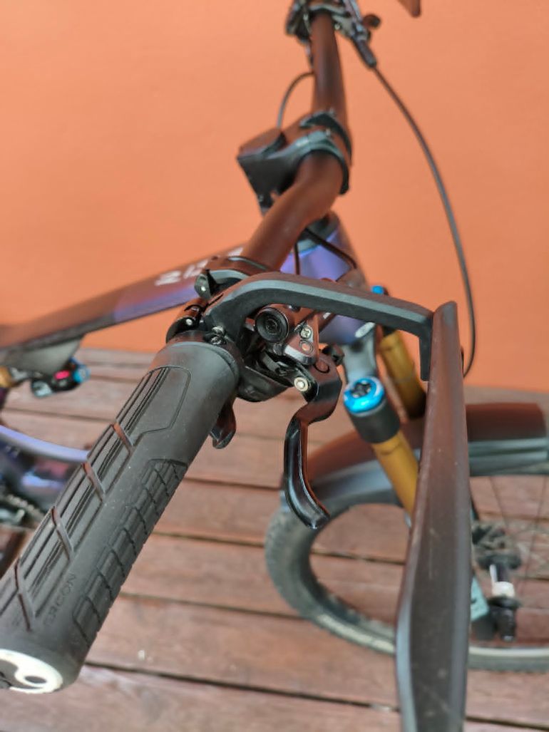 Used Orbea Rise LT M10 2025 2025 Mountainbike, Black, 29 — image 15 of 16