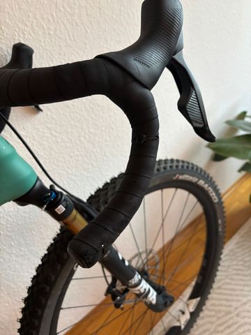 Used Canyon Exceed CF 8 2024 2024 Mountainbike, Green, 29 — image 11 of 13