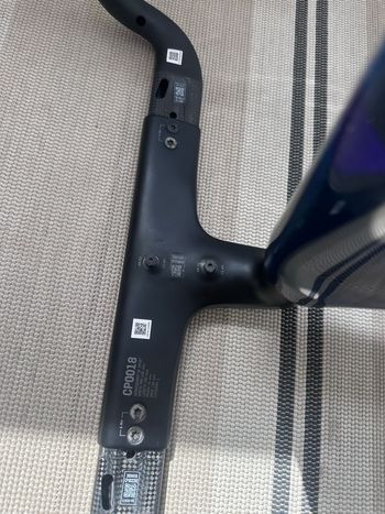 Used Canyon Endurace CF SLX 8 Di2 Aero 2023 Frameset 2023 Road & Gravel, Blue — image 7 of 17