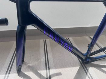 Used Canyon Endurace CF SLX 8 Di2 Aero 2023 Frameset 2023 Road & Gravel, Blue — image 6 of 17