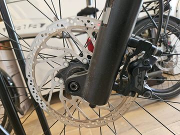 Brugt Whistle B-Rush C8.4 2024 Mountainbike — billede 10 af 10