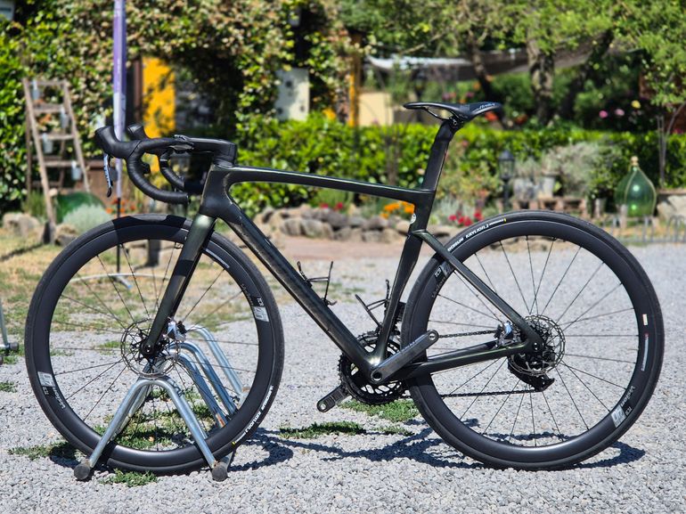 Specialized S-Works Tarmac SL7 SRAM Red ETap AXS 2022 2022 Road & Gravel d'occasion — image 2 sur 6