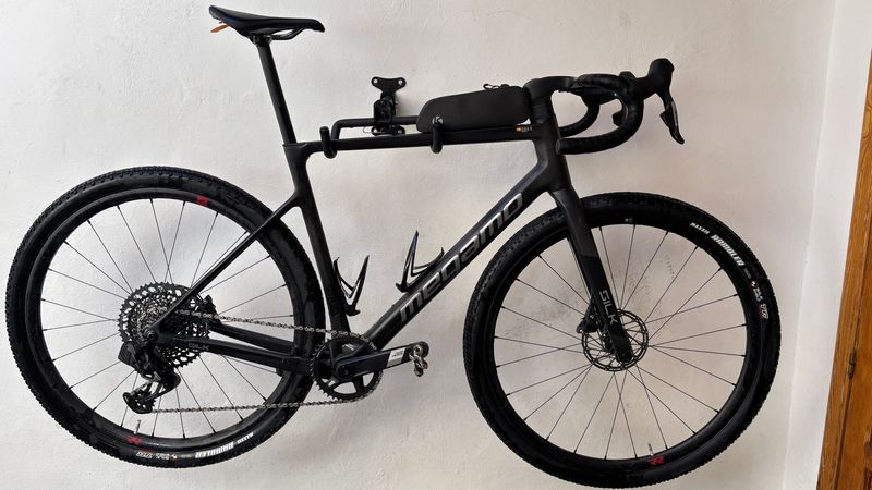 Used Megamo SILK AXS 05 2024 2024 Road & Gravel