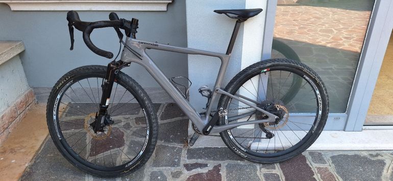 Used Cannondale Topstone Carbon Lefty 3 2021 2021 Road & Gravel, Light Gray — image 2 of 3