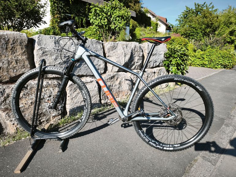 Used CUBE REACTION C:62 RACE 2023 2023 Mountainbike, Light Gray — image 2 of 12