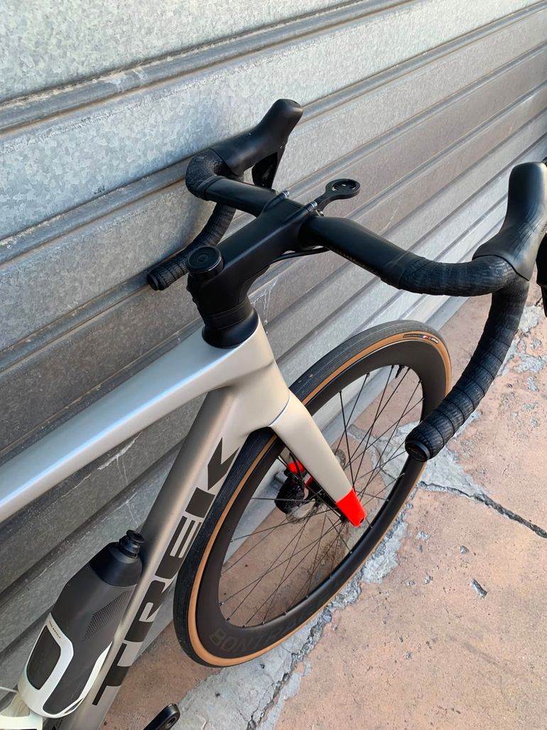 Used Trek Madone SL 7 Gen 8 2026 2026 Road & Gravel, Light Gray — image 6 of 6