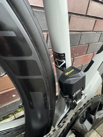 Used Factor o2 Custom Shimano 105 Di2 2025 Road & Gravel, Light Gray — image 5 of 9