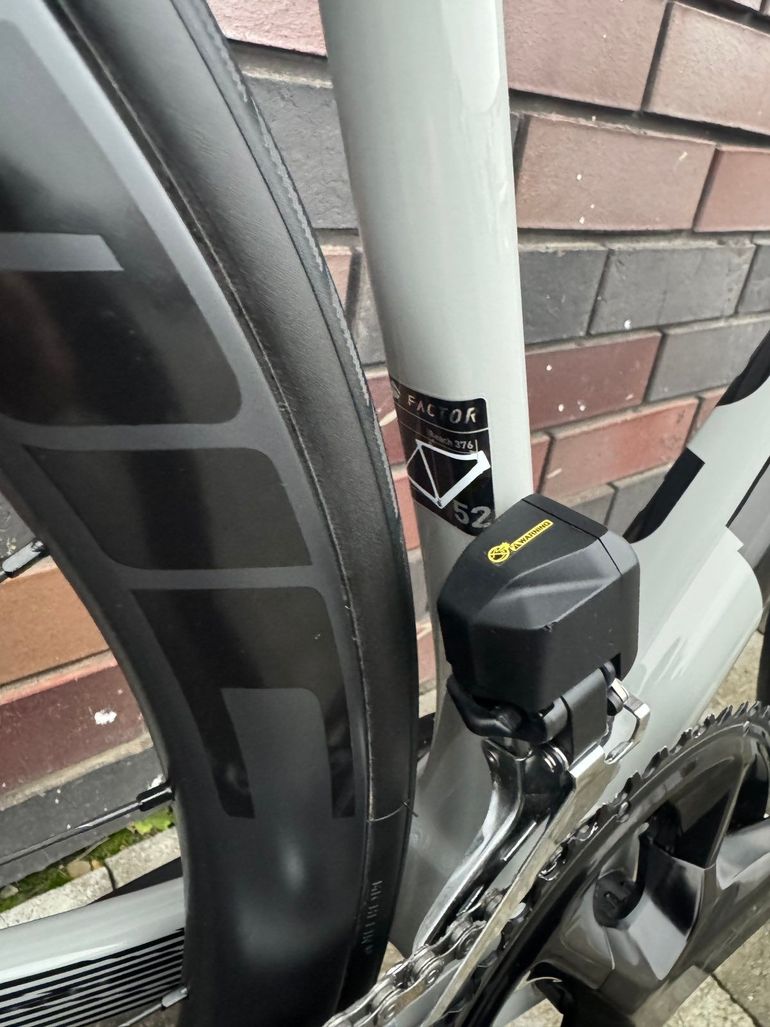 Used Factor o2 Custom Shimano 105 Di2 2025 Road & Gravel, Light Gray — image 5 of 9