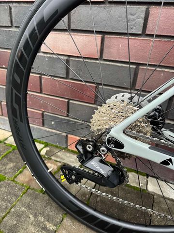 Used Factor o2 Custom Shimano 105 Di2 2025 Road & Gravel, Light Gray — image 8 of 9