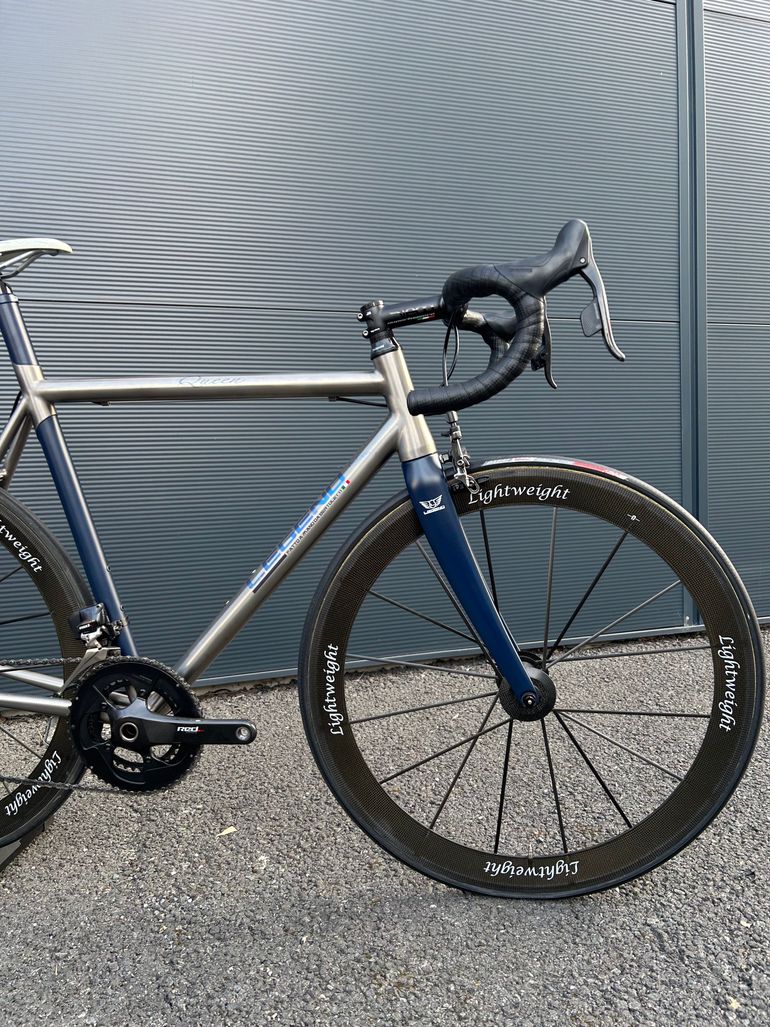 Gebrauchtes Legend Queen Titan – Vélo Route Titane Sur Mesure 2016 Road & Gravel, Blau — Bild 2 von 4