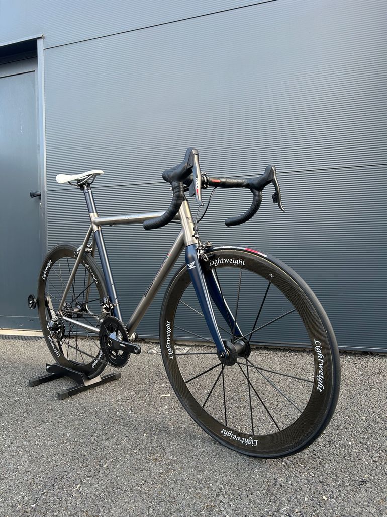Gebrauchtes Legend Queen Titan – Vélo Route Titane Sur Mesure 2016 Road & Gravel, Blau — Bild 4 von 4