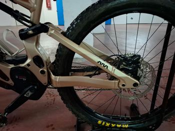 Used Lapierre Overvolt AM 5.6 2022 Mountainbike, Orange — image 9 of 9