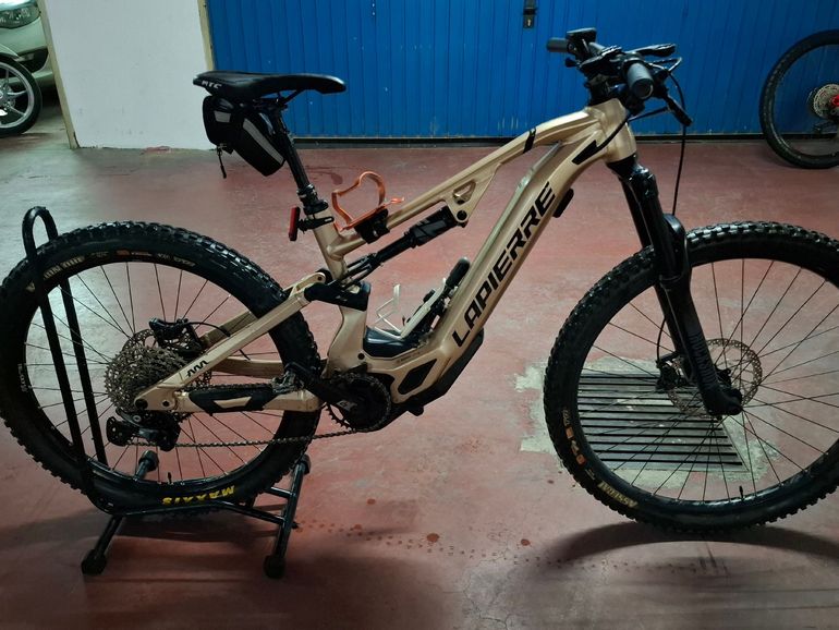 Used Lapierre Overvolt AM 5.6 2022 Mountainbike, Orange — image 2 of 9