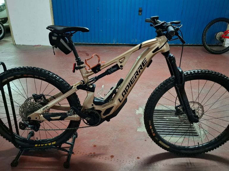 Used Lapierre Overvolt AM 5.6 2022 Mountainbike, Orange — image 3 of 9