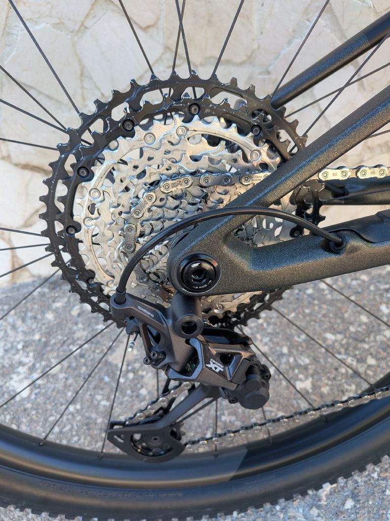 Used Orbea OIZ M10 2024 2024 Mountainbike, Black, 29 — image 3 of 11