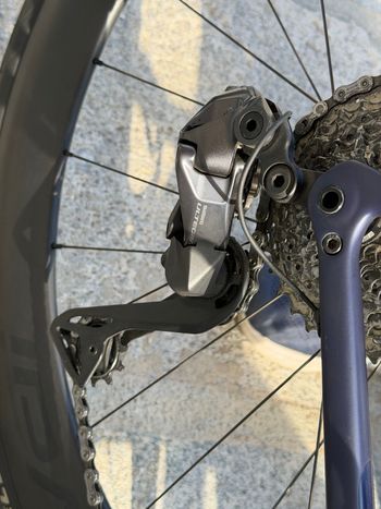 Used Specialized Tarmac Shimano Ultegra Di2 2024 Road & Gravel, Blue — image 9 of 9