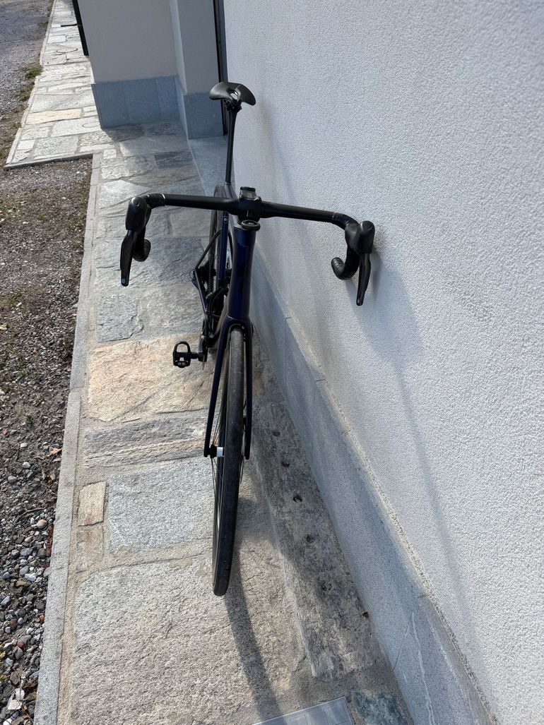 Used Specialized Tarmac Shimano Ultegra Di2 2024 Road & Gravel, Blue — image 7 of 9