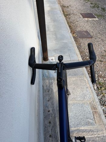 Used Specialized Tarmac Shimano Ultegra Di2 2024 Road & Gravel, Blue — image 6 of 9