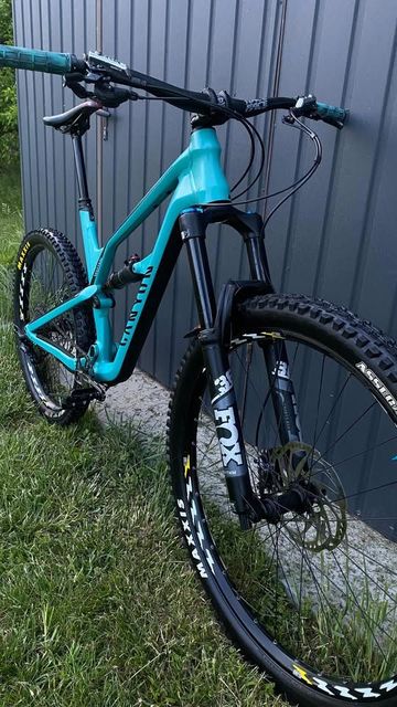 Used Canyon Spectral 7 2022 2022 Mountainbike, Blue, 27.5 — image 2 of 8