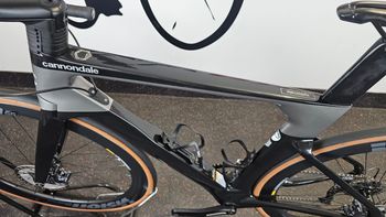 Used Cannondale SystemSix Carbon Ultegra 2023 2023 Road & Gravel, Light Gray — image 16 of 20