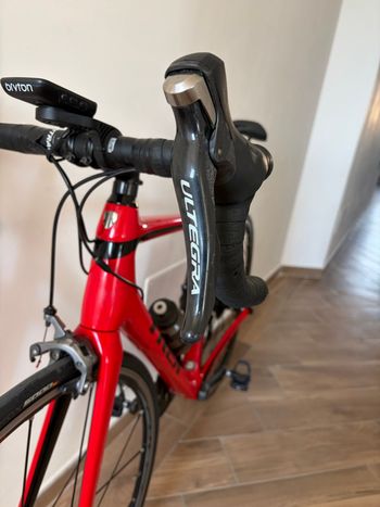 Used Trek Émonda SL 6 2018 2018 Road & Gravel, Red — image 6 of 14
