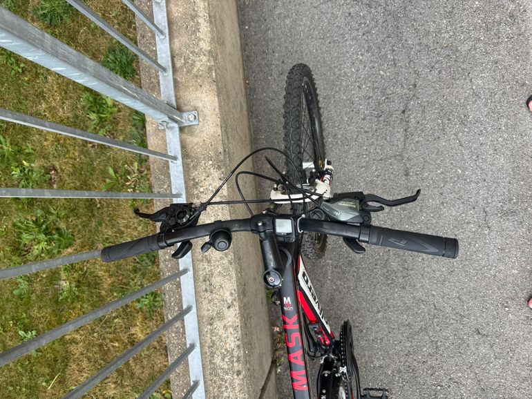 Used Olmo/Montana Mask MSK 2016 Mountainbike, Black — image 7 of 8