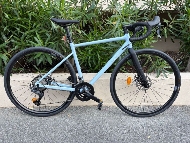 Used Van rysel Edr Microshift 2025 Road & Gravel, Blue — image 1 of 8