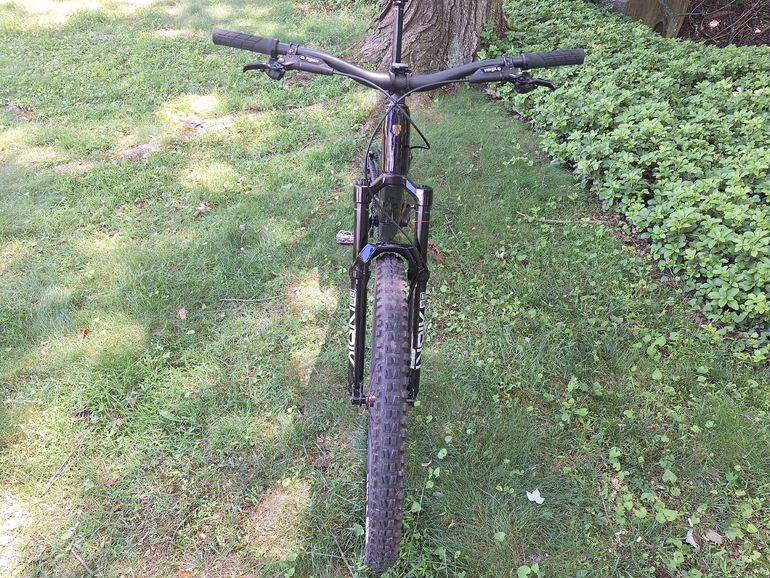 Used Trek Fuel EX 9.9 X0 AXS Gen 7 2026 2026 Mountainbike, Red — image 7 of 8
